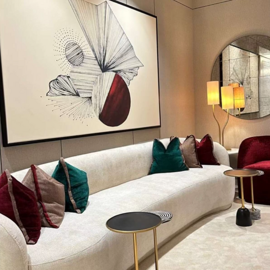 Fauteuil arrondi sur les cotés